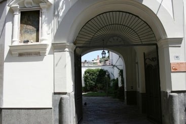 Bed and Breakfast La Corte  | Sant'Antimo | Napoli | Italia 1