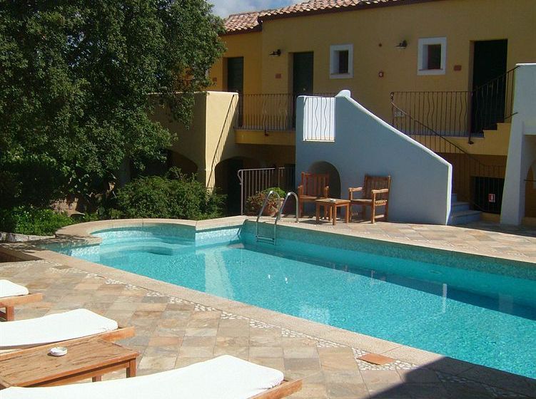 Hotel Papillo s & Resorts Borgo Antico  | San Pantaleo | Sardegna | Italia 10
