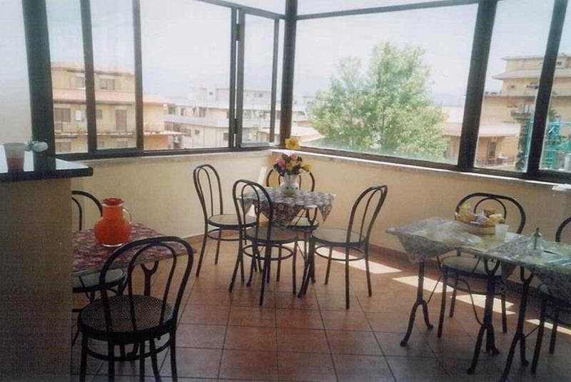 Hotel Le Petit  | Monterotondo | Roma | Italia 9
