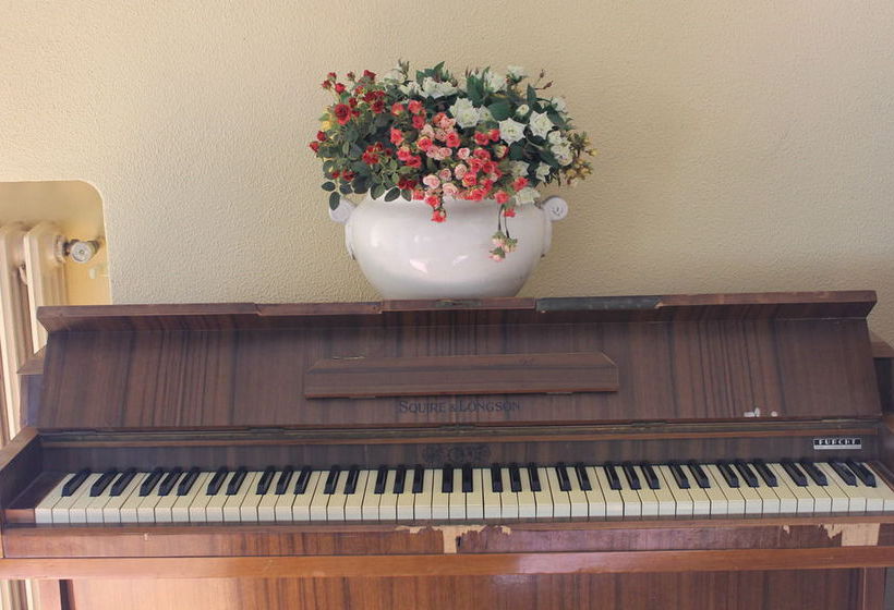 Hotel Rio  | Sanremo | Imperia | Italia 7