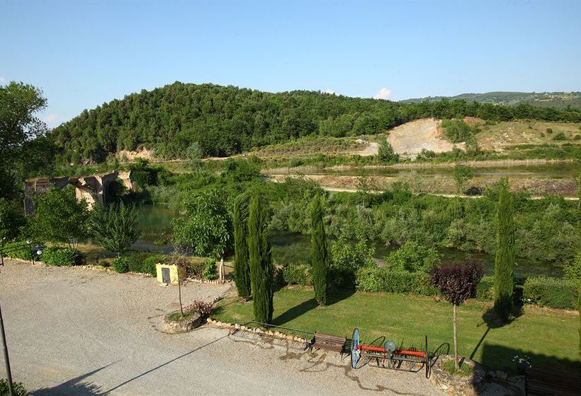 Hotel La Locanda Del Ponte  | Monticiano | Siena | Italy 11