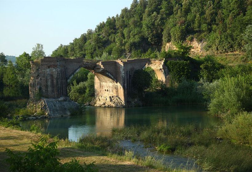 Hotel La Locanda Del Ponte  | Monticiano | Siena | Italy 2