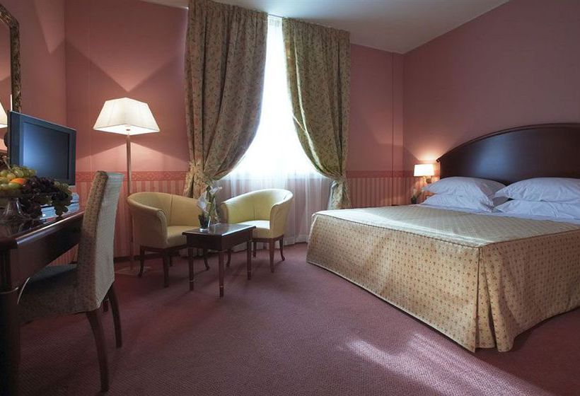 Hotel Savoia Regency