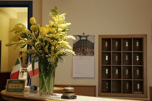 Hotel Leopardi  | Casalnuovo di Napoli | Napoli | Italia 10