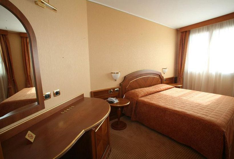 Hotel Il Castelletto  | Binasco | Milano | Italia 5