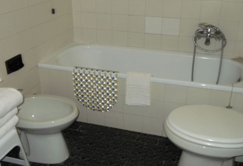 Hotel Villa Maria  | San Remo | Imperia | Italia 9