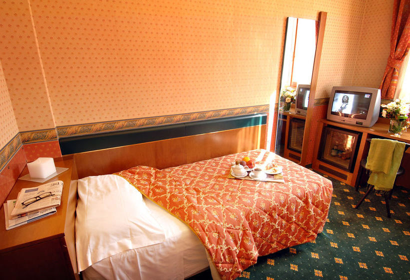 Hotel Des Etrangers  | Milano | Milano | Italia 16