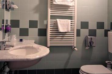 Fiore Hotel Motel  | Fiorenzuola da'Arda | Piacenza | Italia 3