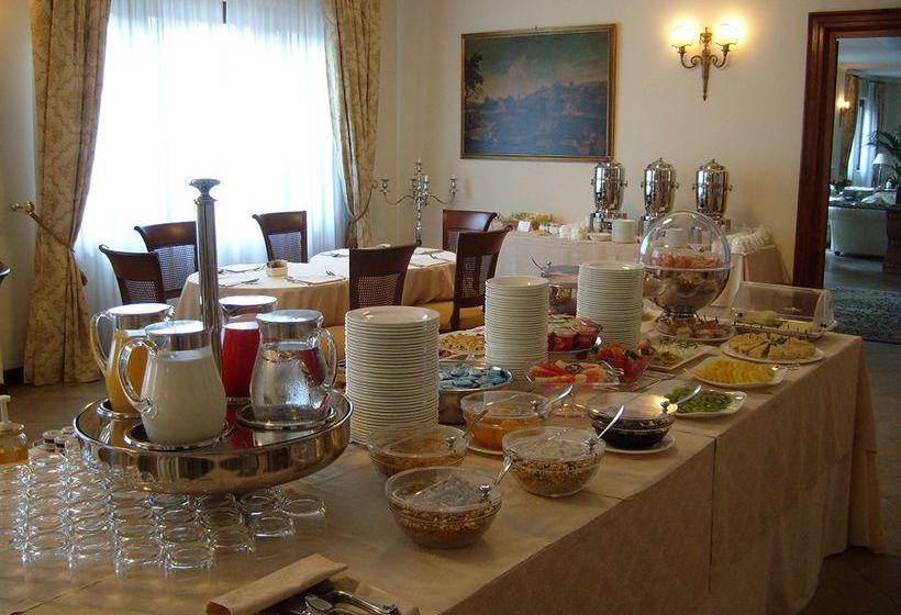 Hotel Villa Cattani Stuart  | Trebbiantico | Pesaro e Urbino | Italia 4