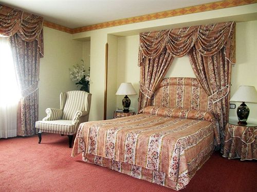 Hotel Cuatro Postes  | Ávila | Ávila | España 11