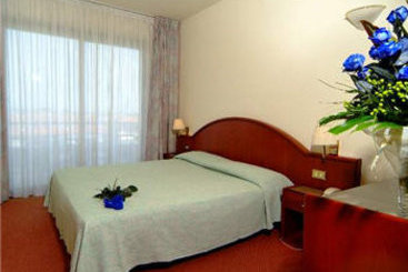 Hotel Porto Azzurro Giardini Naxos