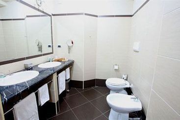 Hotel Daytona  | Casoria | Napoli | Italia 3