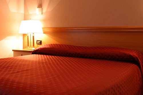 Air Hotel  | Forlì | Forlì-Cesena | Italia 8