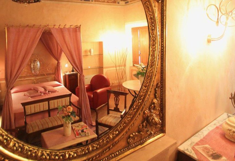 Hotel Relais Palazzo Del Capitano  | San Quirico d'Orcia | Siena | Italia 15