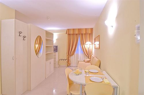 White Palace Hotel Residence  | Cento | Ferrara | Italia 2