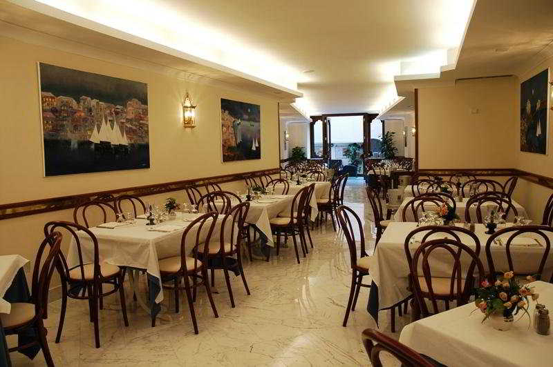Hotel Il Faro  | Sorrento | Napoli | Italia 9