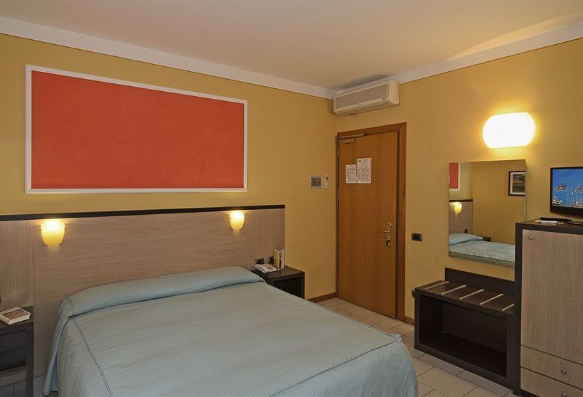 Hotel Tirrenia  | Viareggio | Lucca | Italia 15