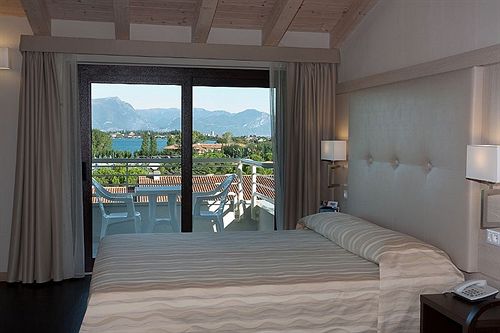 Hotel Porto Azzurro  | Sirmione | Brescia | Italia 13