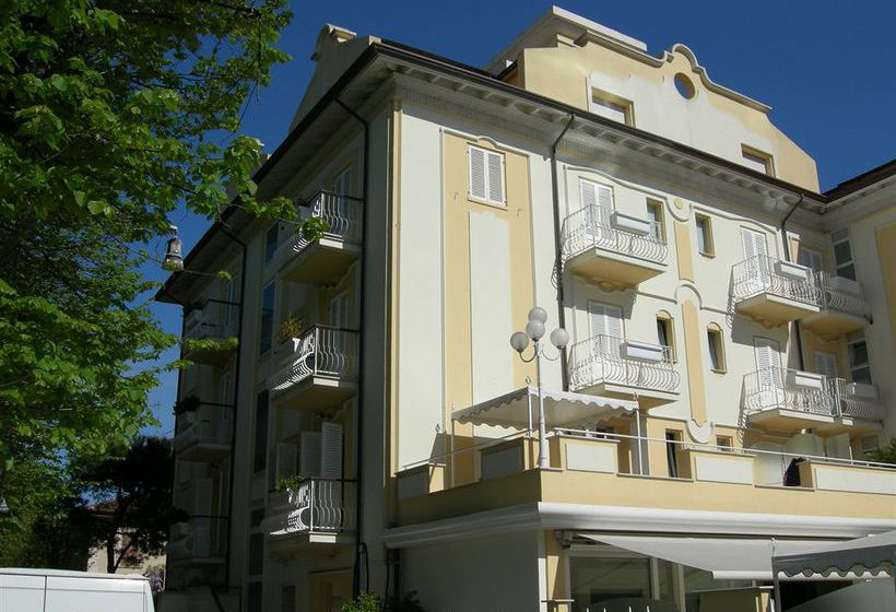Hotel Luna  | Riccione | Rimini | Italia 3