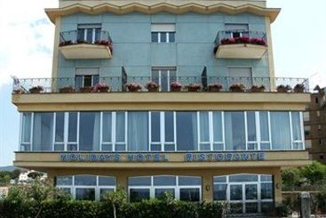 Hotel Holidays  | Torre del Greco | Napoles | Italia 9