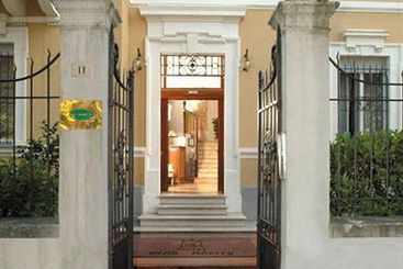 Hotel Villa Liberty  | Siena | Siena | Italia 12