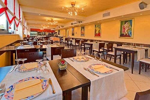 Hotel Recina  | Montecassiano | Macerata | Italia 19