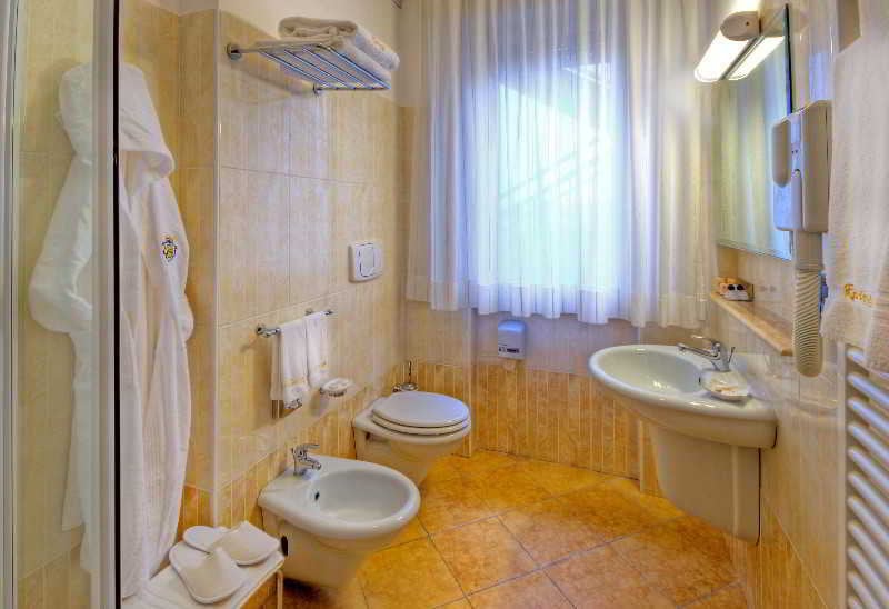 Hotel Recina  | Montecassiano | Macerata | Italia 6