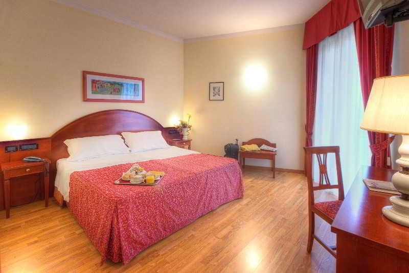 Hotel Recina  | Montecassiano | Macerata | Italia 7