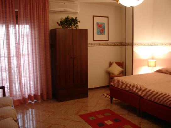 Politeam Affitti  | Palermo | Palermo | Italia 17