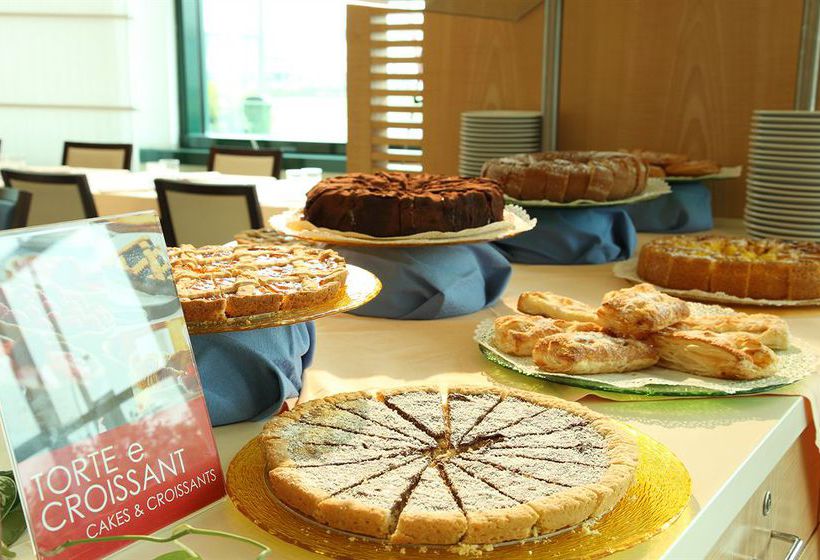 Hotel Holiday Inn Express Bologna Fiera  | Bologna | Bologna | Italia 8