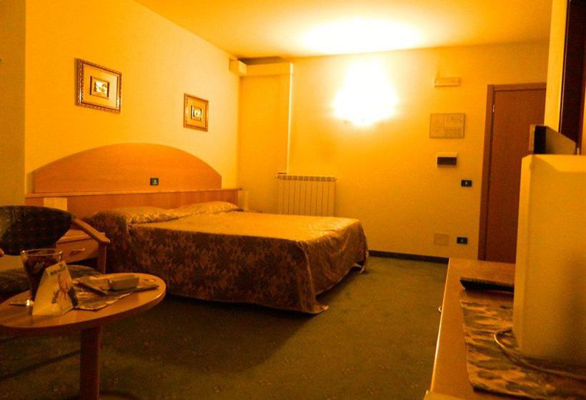 Hotel Ascot Lodging  | Cardano al Campo | Varese | Italia 11