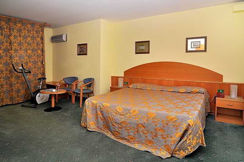 Hotel Ascot Lodging  | Cardano al Campo | Varese | Italia 16