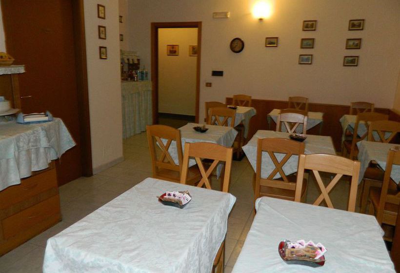 Hotel Ascot Lodging  | Cardano al Campo | Varese | Italia 6