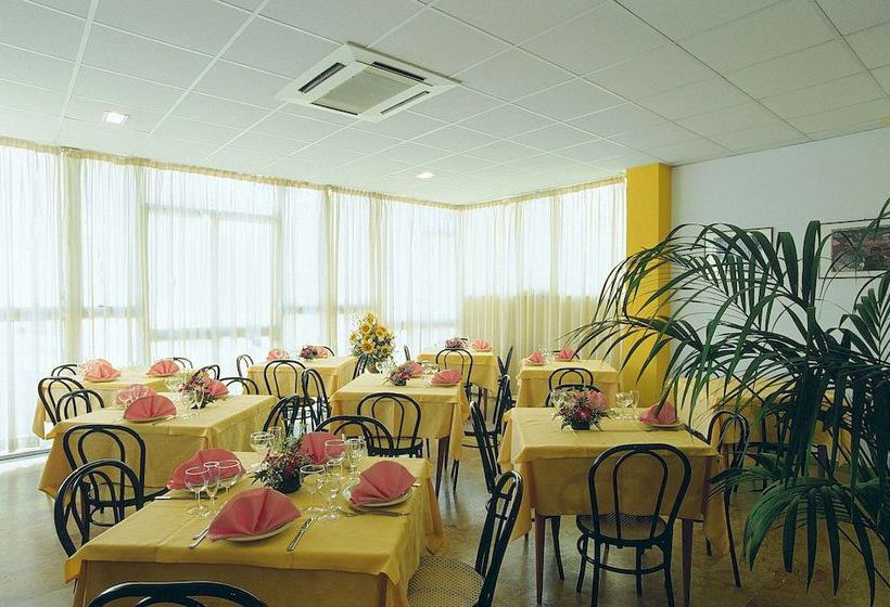 Hotel Capitol  | Pesaro | Pesaro e Urbino | Italia 2