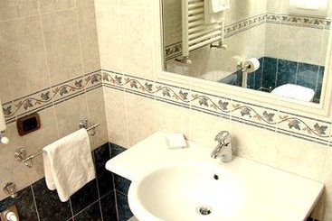 Crosti Apartments  | Roma | Roma | Italia 7