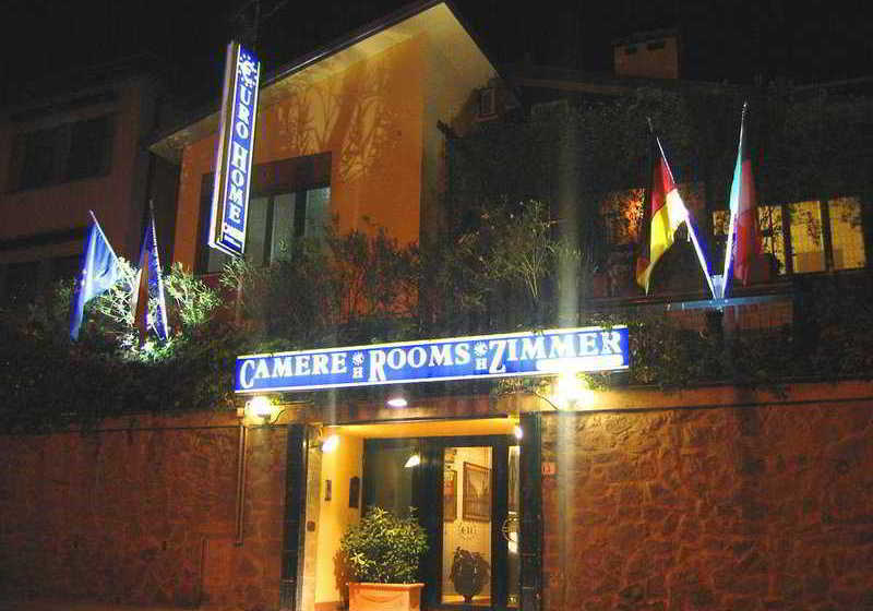 Bed & Breakfast Eurohome  | Signa | Florence | Italia 8