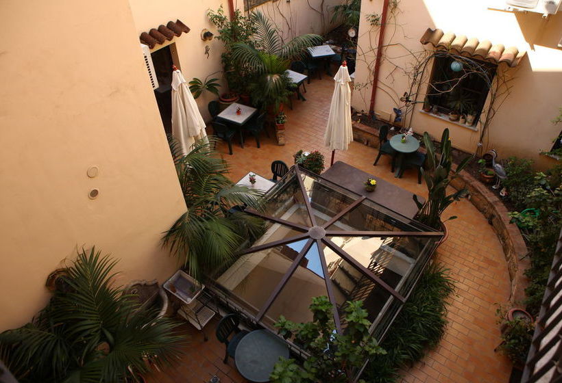 Bed and Breakfast Bed&Breakfast Palermo Art Lincoln  | Palermo | Palermo | Italy 9