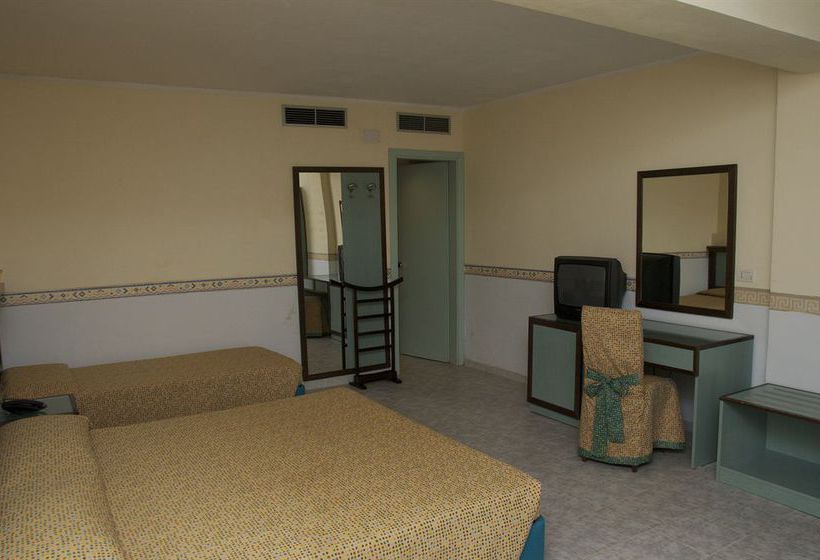 Hotel Baia dei Gigli  | Isola Capo Rizzuto | Crotone | Italia 1