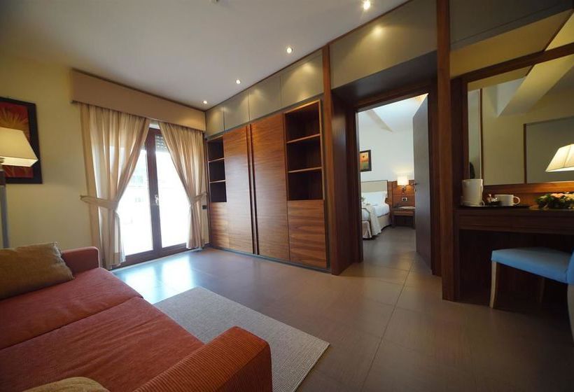 Suites & Residence Hotel  | Napoli | Napoli | Italia 13