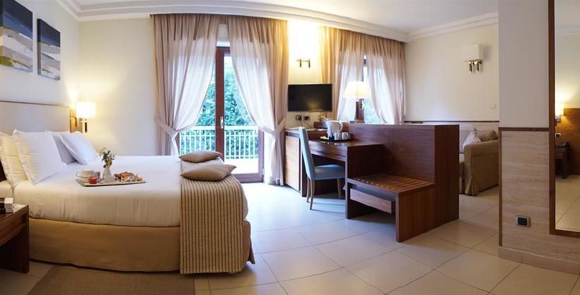 Suites & Residence Hotel  | Napoli | Napoli | Italia 6