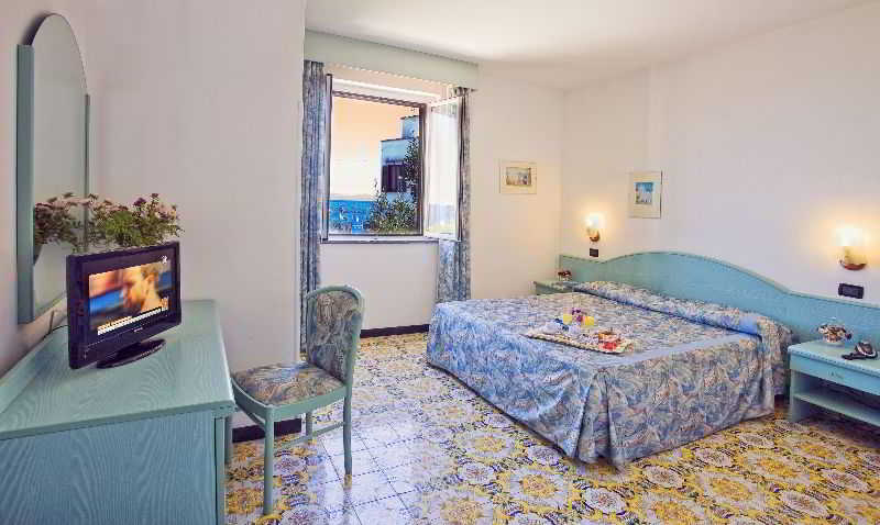 Hotel Antares  | Lacco Ameno | Napoli | Italia 12