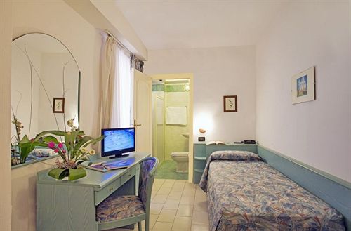 Hotel Antares  | Lacco Ameno | Napoli | Italia 19