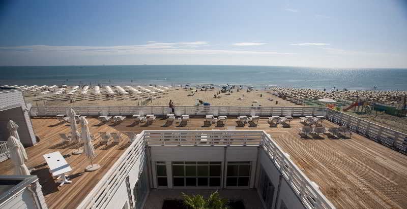 Hotel Mosaico Beach Resort  | Punta Marina | Ravenna | Italia 3