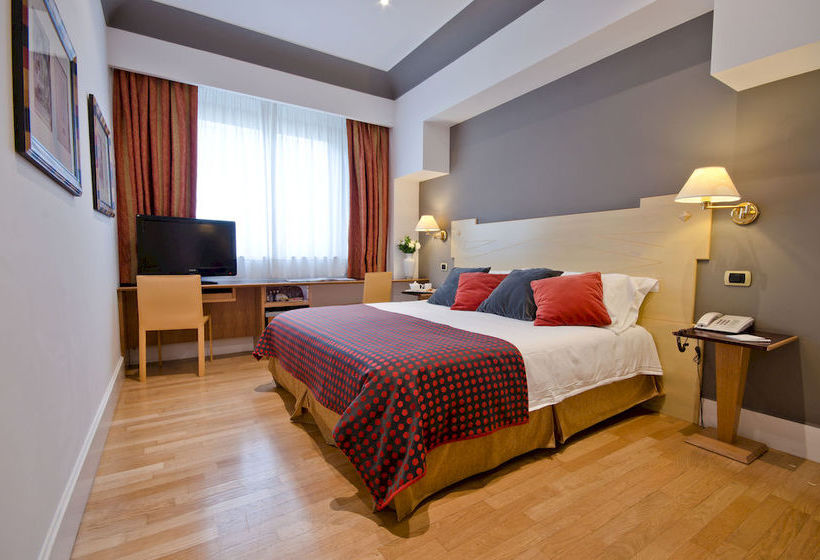 Hotel Plaza Opéra  | Palermo | Palermo | Italia 17