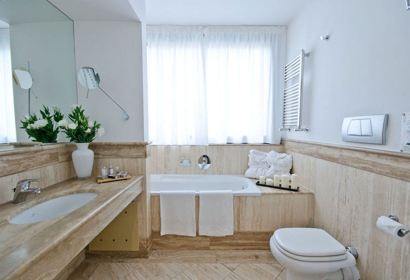 Hotel Plaza Opéra  | Palermo | Palermo | Italia 19