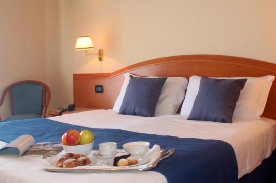 Hotel Europa  | Arzano | Napoli | Italia 10