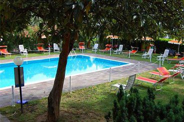 Hotel Everest  | Arco | Trento | Itália 11