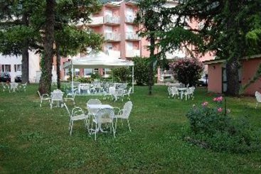 Hotel Everest  | Arco | Trento | Itália 6