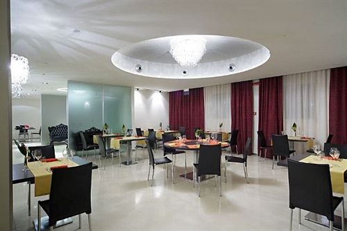 Just Hotel Lomazzo Fiera  | Lomazzo | Como | Italia 11