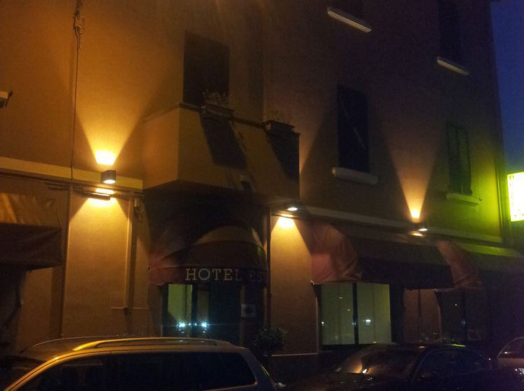 Hotel Est  | Piombino | Livorno | Italia 18